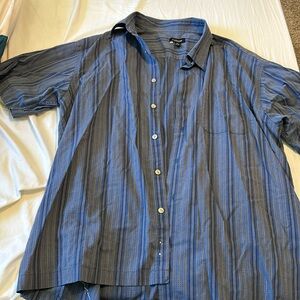 Van Heusen button up short sleeve